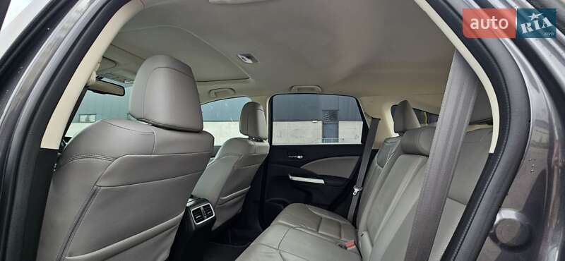 Позашляховик / Кросовер Honda CR-V 2015 в Києві