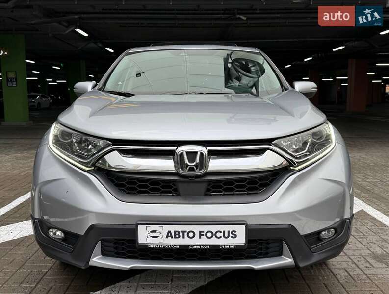Внедорожник / Кроссовер Honda CR-V 2017 в Киеве