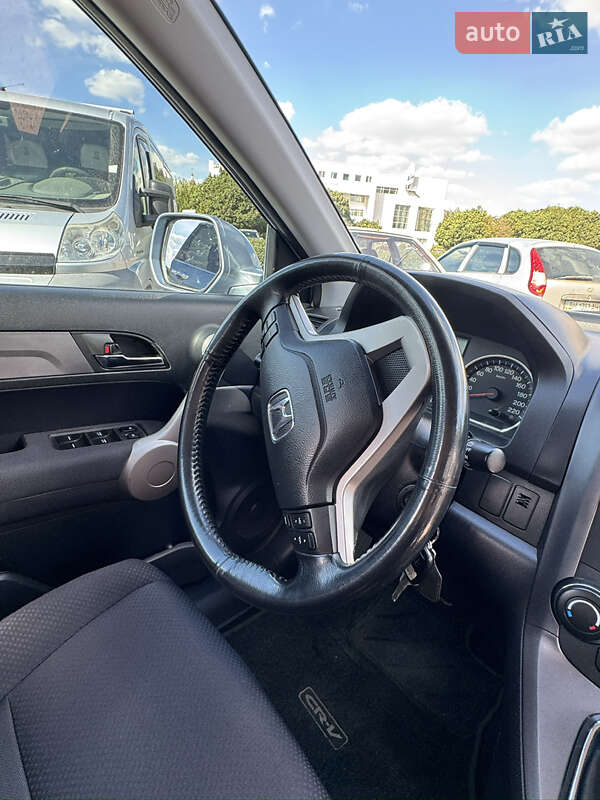 Позашляховик / Кросовер Honda CR-V 2008 в Сумах фото 35 Позашляховик / Кросовер Honda CR-V 2008 в Сумах