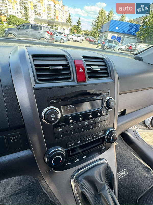 Позашляховик / Кросовер Honda CR-V 2008 в Сумах фото 40 Позашляховик / Кросовер Honda CR-V 2008 в Сумах