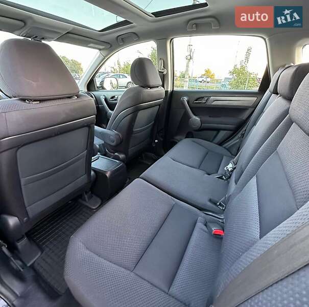 Внедорожник / Кроссовер Honda CR-V 2007 в Киеве