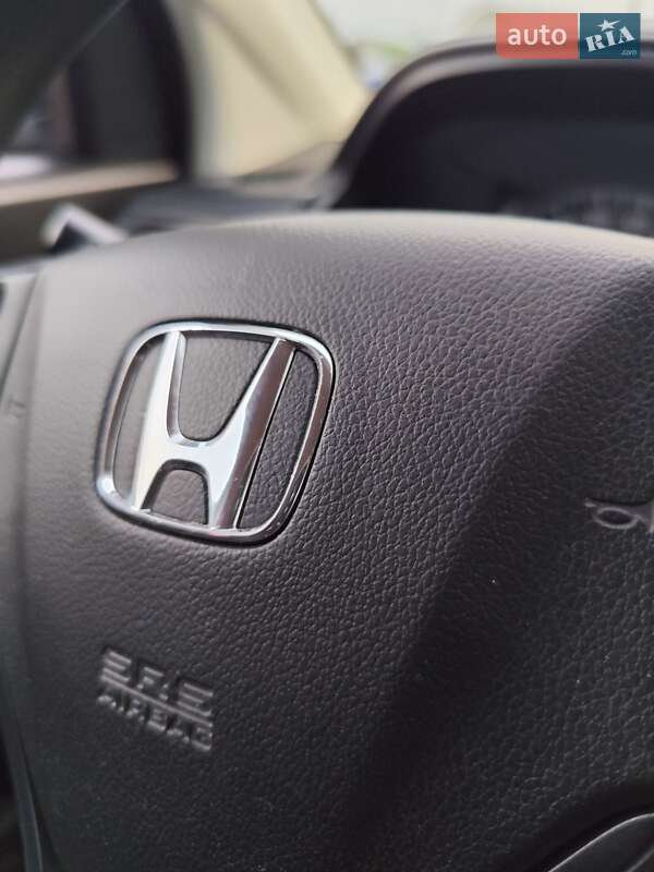 Внедорожник / Кроссовер Honda CR-V 2014 в Чернигове фото 20 Внедорожник / Кроссовер Honda CR-V 2014 в Чернигове