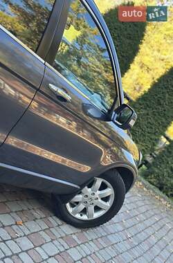 Внедорожник / Кроссовер Honda CR-V 2008 в 