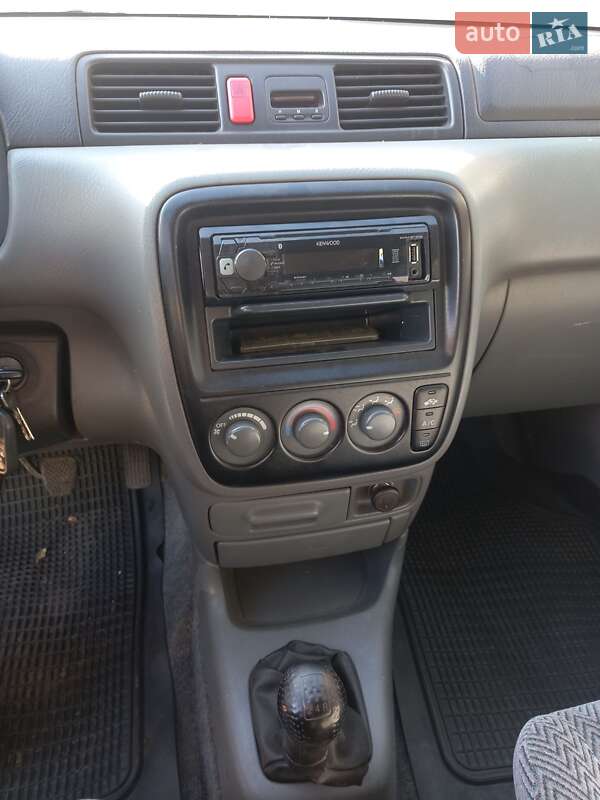 Позашляховик / Кросовер Honda CR-V 1998 в Львові фото 15 Позашляховик / Кросовер Honda CR-V 1998 в Львові