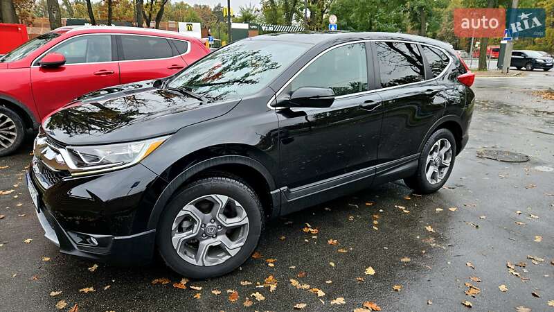 Внедорожник / Кроссовер Honda CR-V 2019 в Киеве