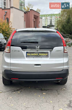 Позашляховик / Кросовер Honda CR-V 2014 в  фото 5 Позашляховик / Кросовер Honda CR-V 2014 в