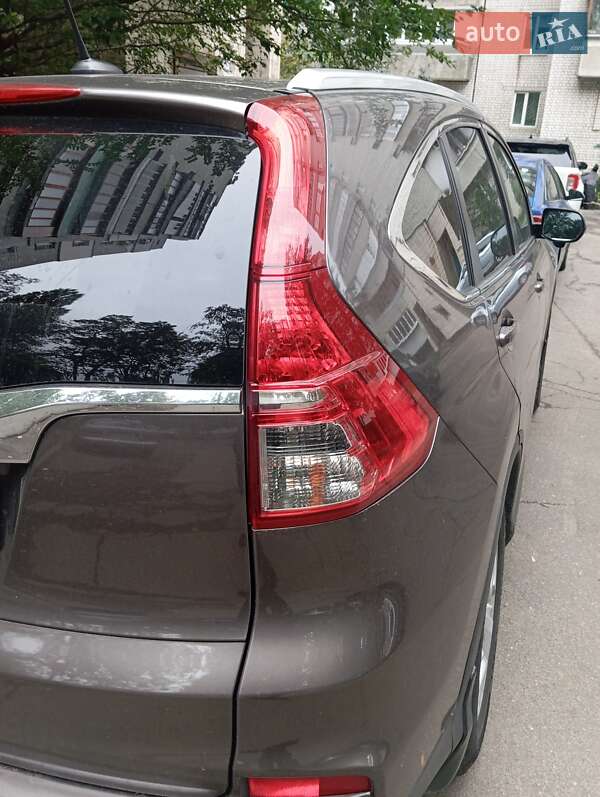 Внедорожник / Кроссовер Honda CR-V 2016 в Киеве