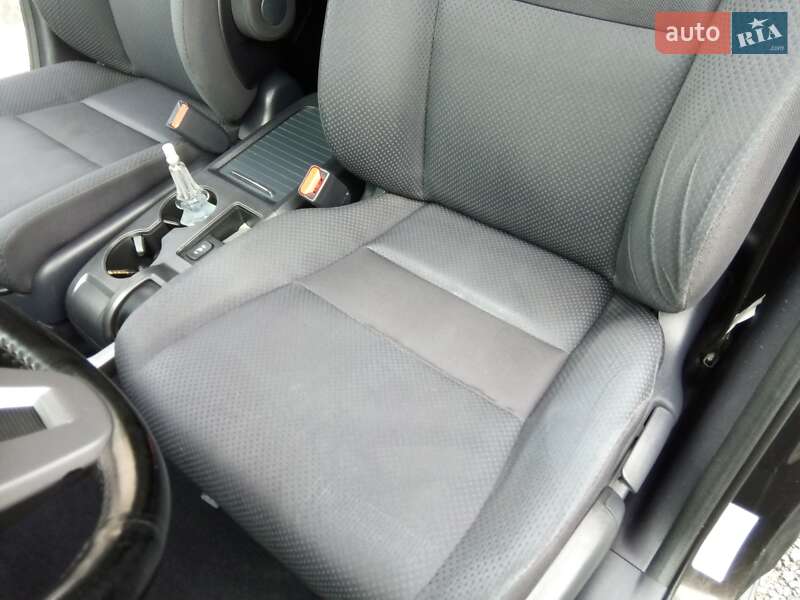 Внедорожник / Кроссовер Honda CR-V 2008 в Житомире