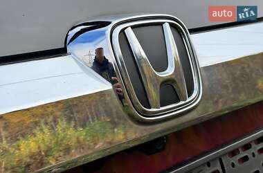 Позашляховик / Кросовер Honda CR-V 2015 в  фото 18 Позашляховик / Кросовер Honda CR-V 2015 в
