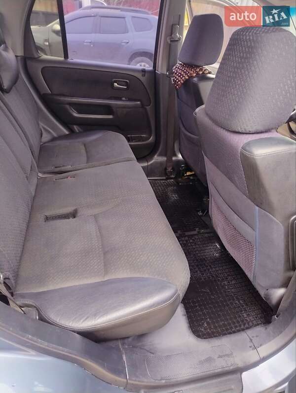 Внедорожник / Кроссовер Honda CR-V 2004 в Чернигове