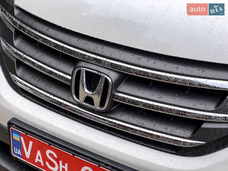 Внедорожник / Кроссовер Honda CR-V 2013 в Бродах