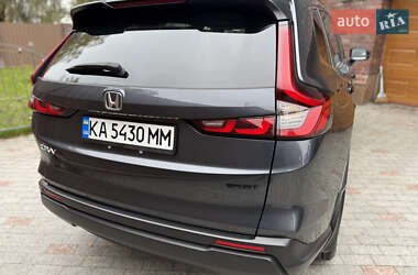 Внедорожник / Кроссовер Honda CR-V 2023 в 