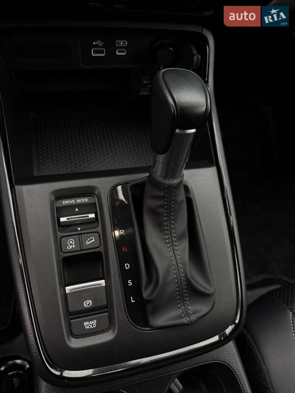 Внедорожник / Кроссовер Honda CR-V 2023 в Киеве