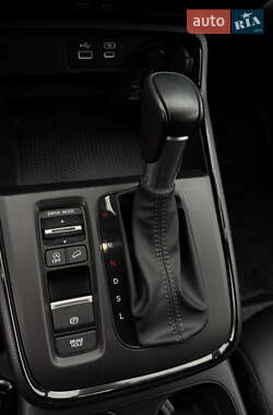 Внедорожник / Кроссовер Honda CR-V 2023 в 