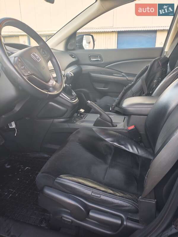 Внедорожник / Кроссовер Honda CR-V 2013 в Смеле фото 10 Внедорожник / Кроссовер Honda CR-V 2013 в Смеле