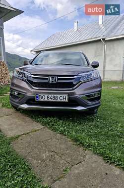 Позашляховик / Кросовер Honda CR-V 2015 в 