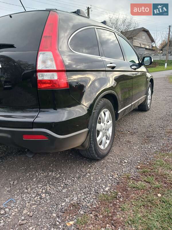 Внедорожник / Кроссовер Honda CR-V 2007 в Ивано-Франковске