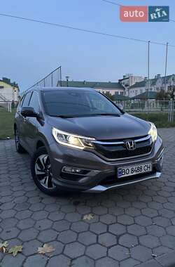 Позашляховик / Кросовер Honda CR-V 2015 в 
