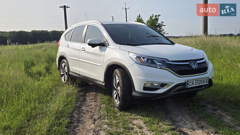 Позашляховик / Кросовер Honda CR-V 2015 в Києві
