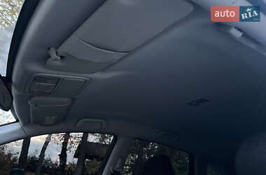 Позашляховик / Кросовер Honda CR-V 2008 в 