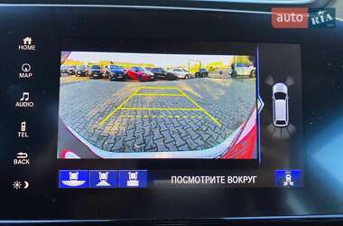 Позашляховик / Кросовер Honda CR-V 2022 в 