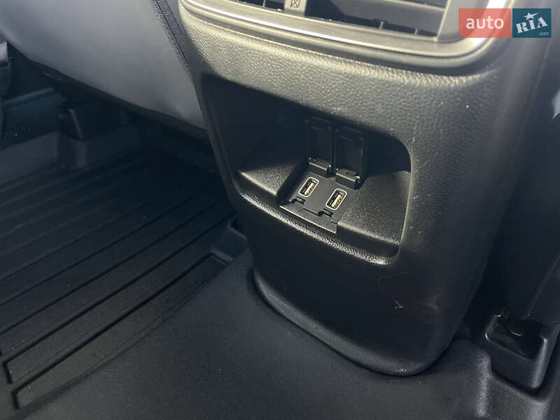Внедорожник / Кроссовер Honda CR-V 2019 в Львове фото 21 Внедорожник / Кроссовер Honda CR-V 2019 в Львове