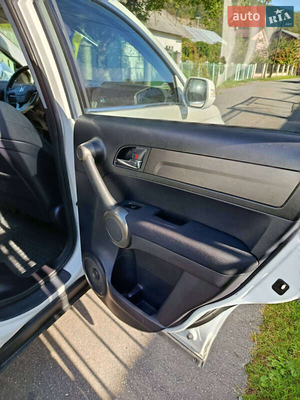 Позашляховик / Кросовер Honda CR-V 2012 в Надвірній фото 11 Позашляховик / Кросовер Honda CR-V 2012 в Надвірній