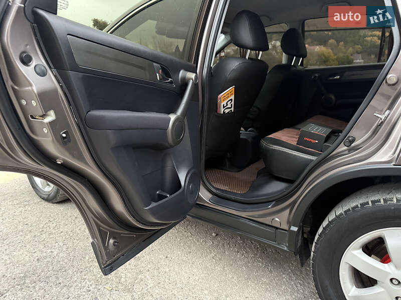 Позашляховик / Кросовер Honda CR-V 2010 в Кременці фото 37 Позашляховик / Кросовер Honda CR-V 2010 в Кременці