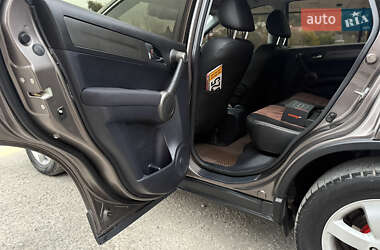 Позашляховик / Кросовер Honda CR-V 2010 в  фото 37 Позашляховик / Кросовер Honda CR-V 2010 в