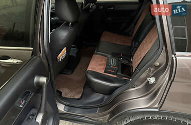 Позашляховик / Кросовер Honda CR-V 2010 в  фото 38 Позашляховик / Кросовер Honda CR-V 2010 в