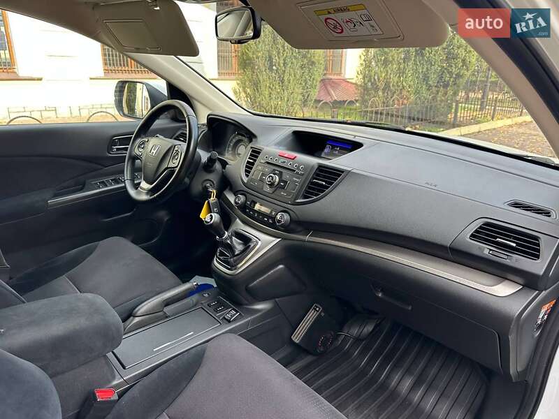 Внедорожник / Кроссовер Honda CR-V 2014 в Радивилове