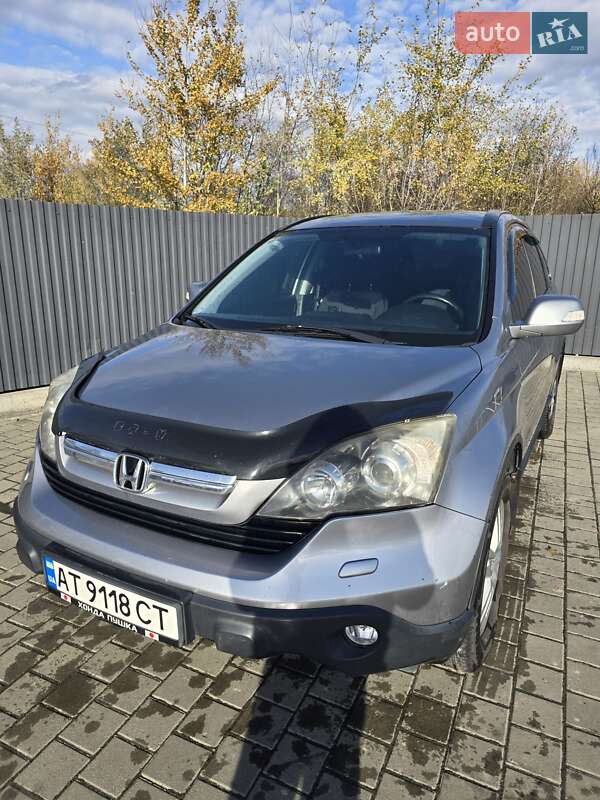 Внедорожник / Кроссовер Honda CR-V 2007 в Ивано-Франковске