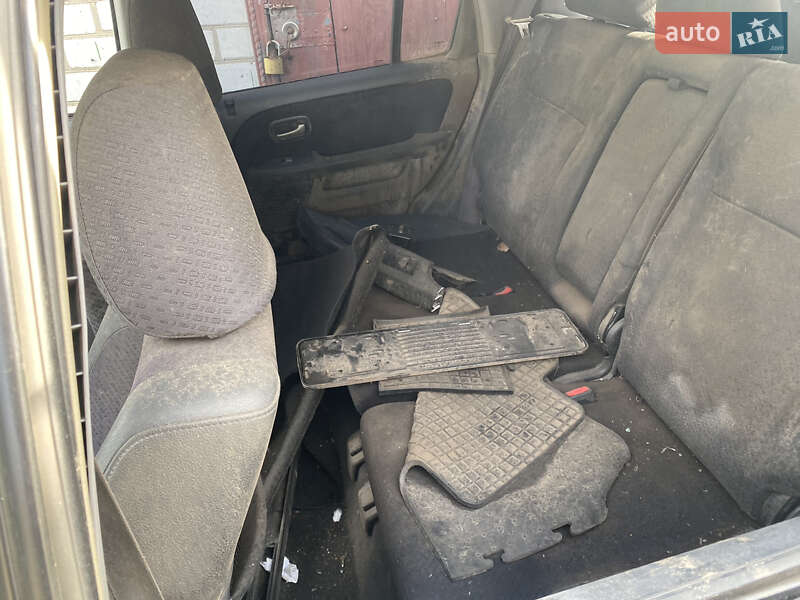 Внедорожник / Кроссовер Honda CR-V 2004 в Киеве фото 6 Внедорожник / Кроссовер Honda CR-V 2004 в Киеве