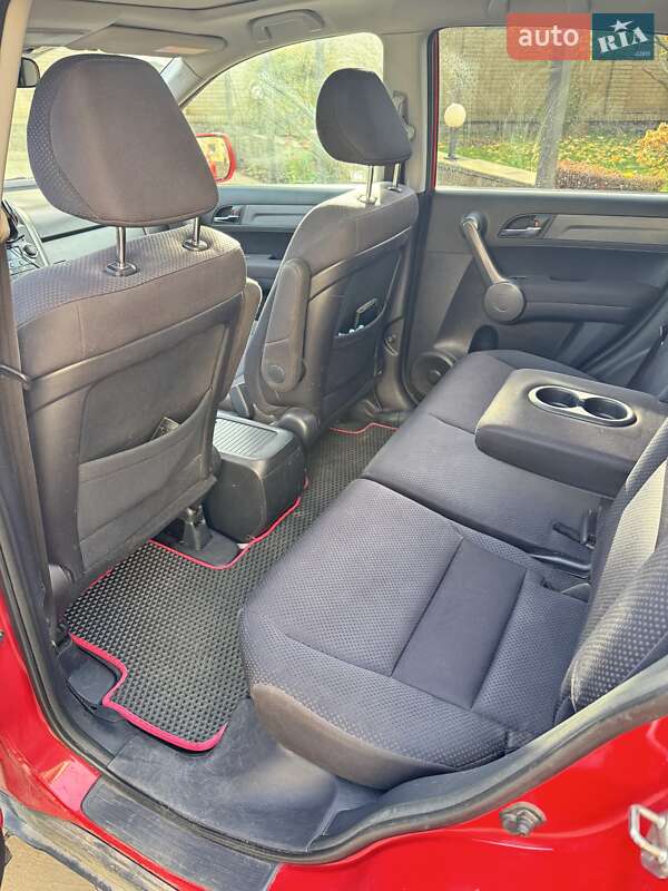 Внедорожник / Кроссовер Honda CR-V 2008 в Украинке