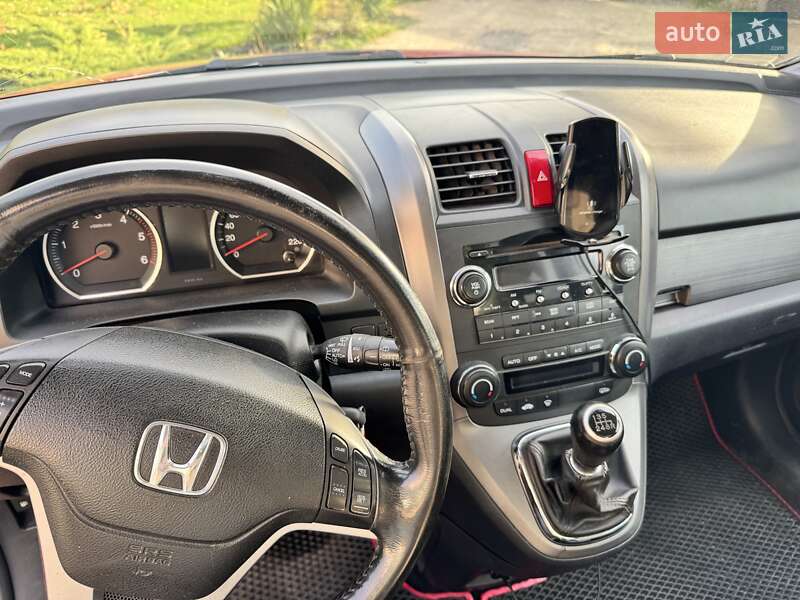 Внедорожник / Кроссовер Honda CR-V 2008 в Украинке