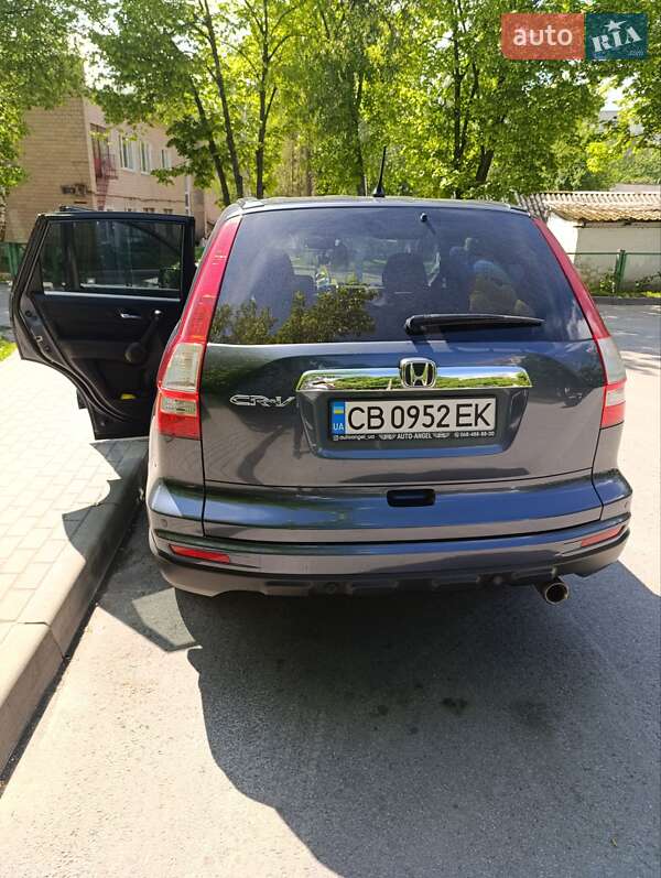 Позашляховик / Кросовер Honda CR-V 2011 в Чернігові
