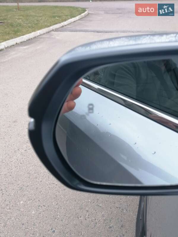 Позашляховик / Кросовер Honda CR-V 2021 в Києві фото 8 Позашляховик / Кросовер Honda CR-V 2021 в Києві