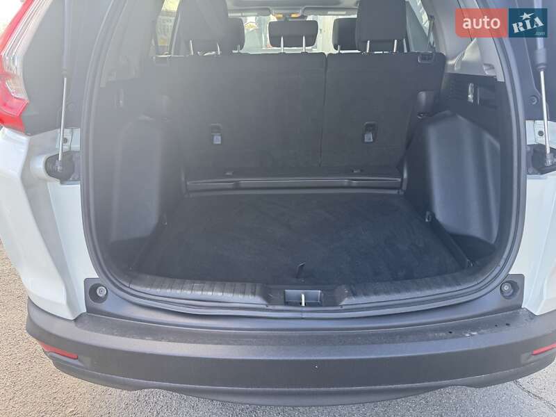 Позашляховик / Кросовер Honda CR-V 2017 в Києві