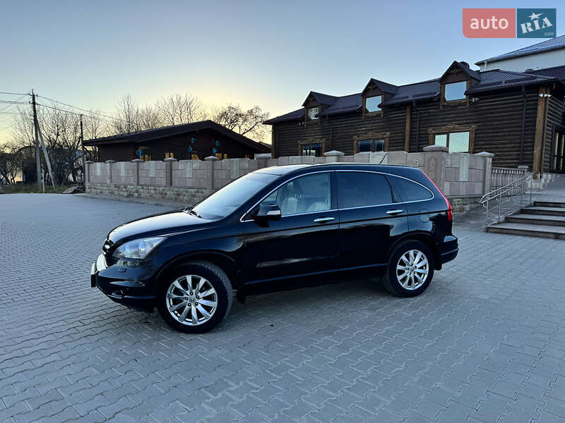 Внедорожник / Кроссовер Honda CR-V 2010 в Тернополе