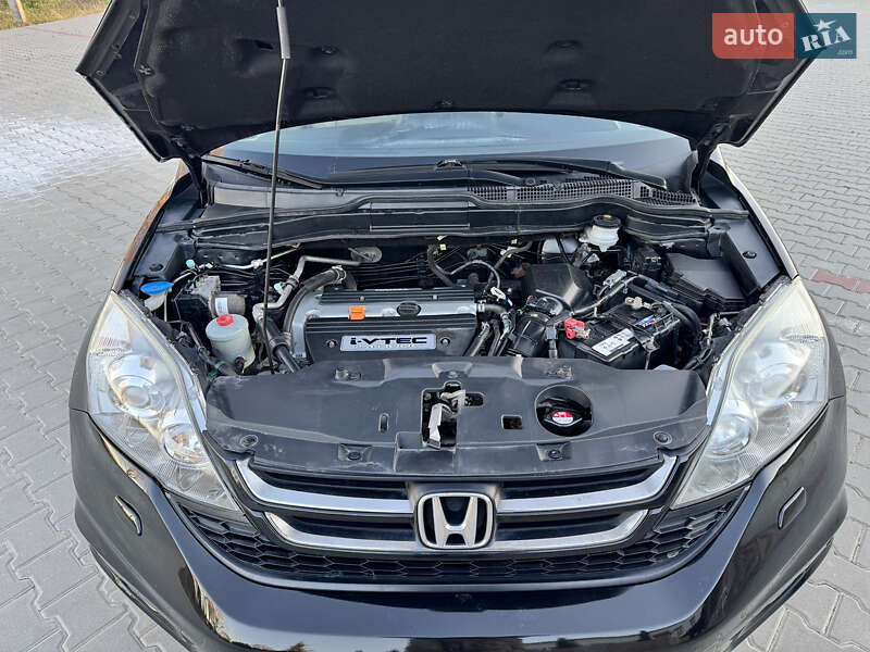 Внедорожник / Кроссовер Honda CR-V 2010 в Тернополе