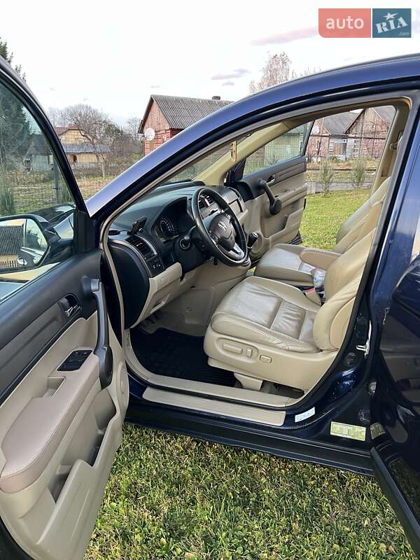 Внедорожник / Кроссовер Honda CR-V 2008 в Самборе