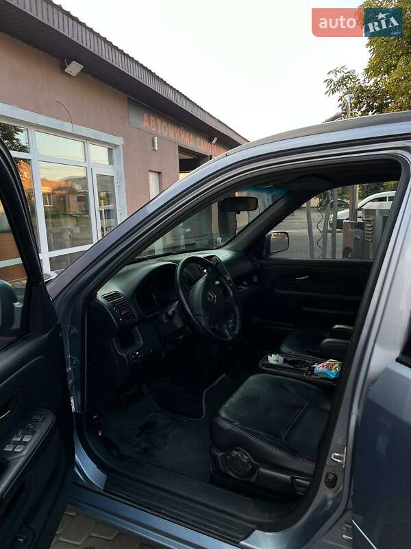 Внедорожник / Кроссовер Honda CR-V 2006 в Золотоноше