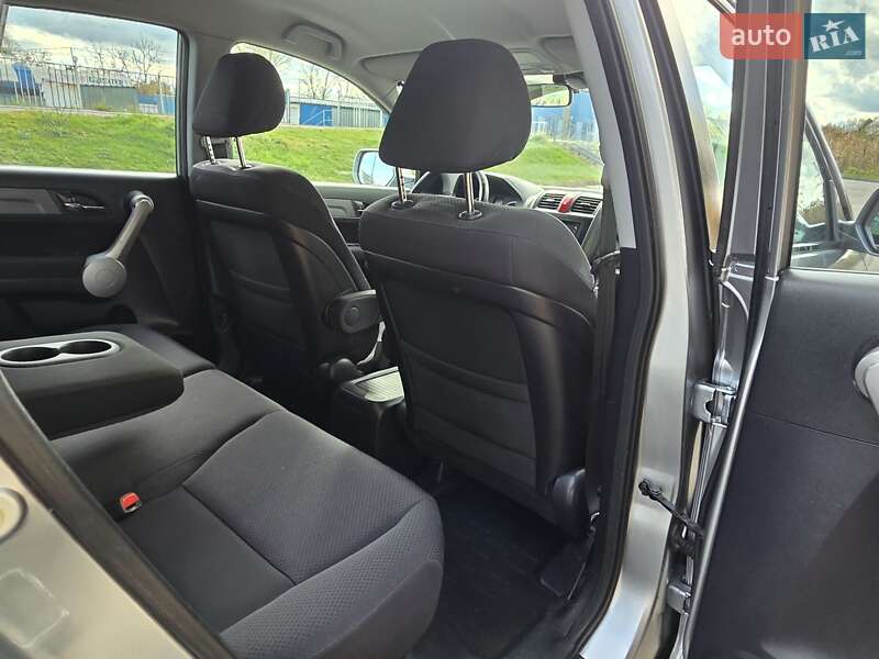 Внедорожник / Кроссовер Honda CR-V 2008 в Харькове