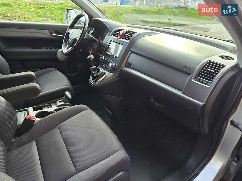 Внедорожник / Кроссовер Honda CR-V 2008 в Харькове
