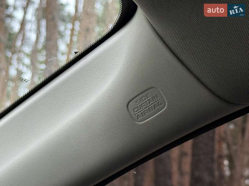 Внедорожник / Кроссовер Honda CR-V 2015 в Киеве