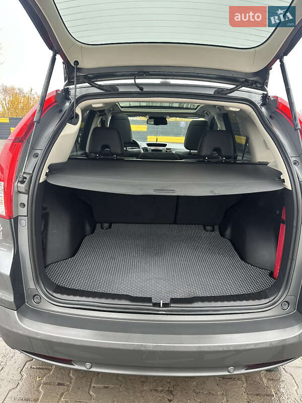 Внедорожник / Кроссовер Honda CR-V 2013 в Виннице