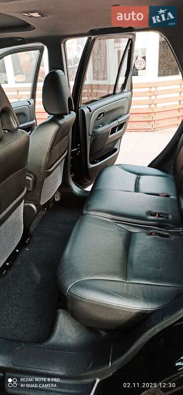 Внедорожник / Кроссовер Honda CR-V 2006 в Киеве