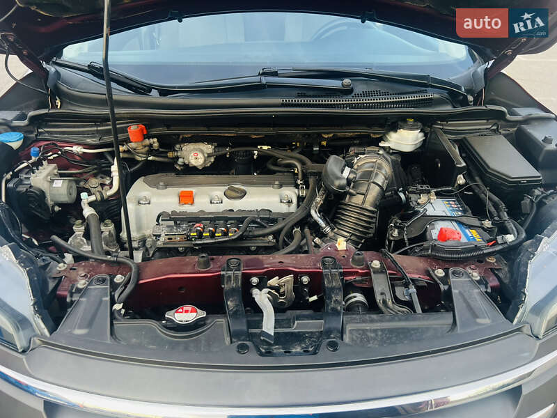 Позашляховик / Кросовер Honda CR-V 2014 в Полтаві
