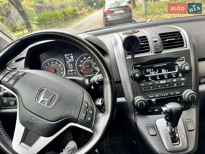Внедорожник / Кроссовер Honda CR-V 2008 в Киеве