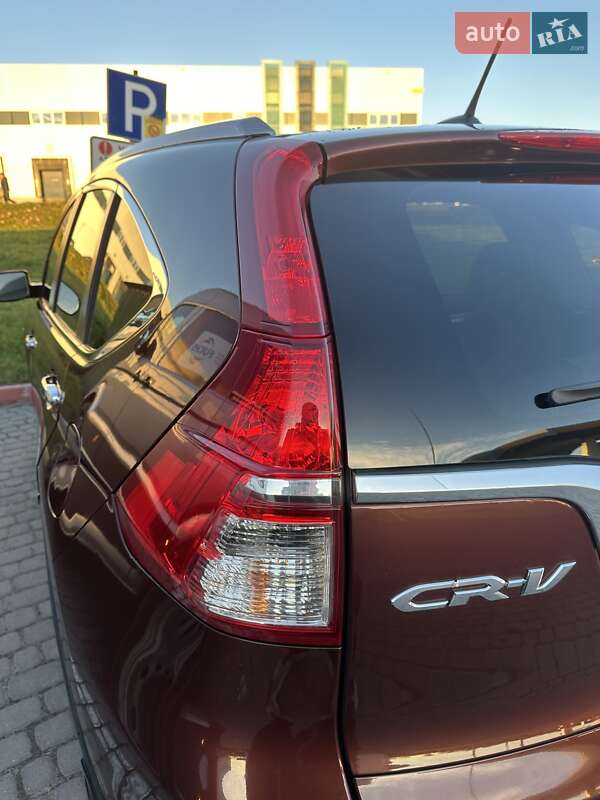 Внедорожник / Кроссовер Honda CR-V 2015 в Львове